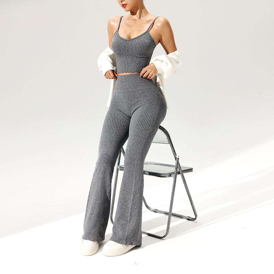 2点セット シームレス フレアパンツ リブタンクトップ セッ - Tank Top Ribbed のレビューと価格